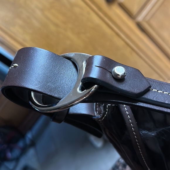 Dooney and Bourke Vintage Harrison Croc Embossed Leather Hobo Bag - Picture 3 of 9